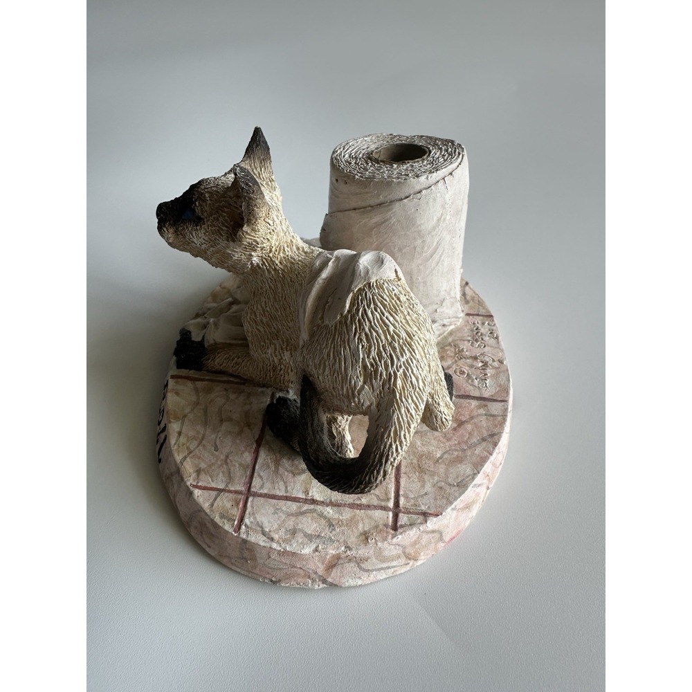 Living Stone Siamese Kitten Cat Figure Resin "On A Roll" 1998 3" Tall, 5" Wide - Picture 5 of 10